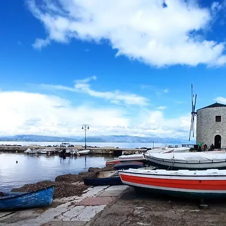 I&a Garitsa Lägenhet *